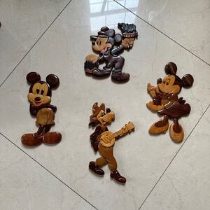 Mickey Mouse wood hanging set